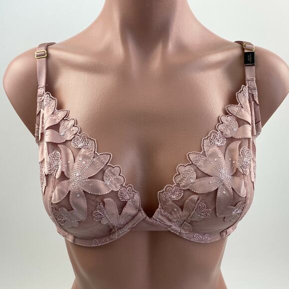 Victoria's Secret Underwire Unlined Pudra Pink Plunge Bra  Size 32DD - Picture 1 of 11